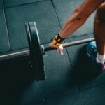 Ile serii na trening, by zwiększyć efektywność i uniknąć przetrenowania